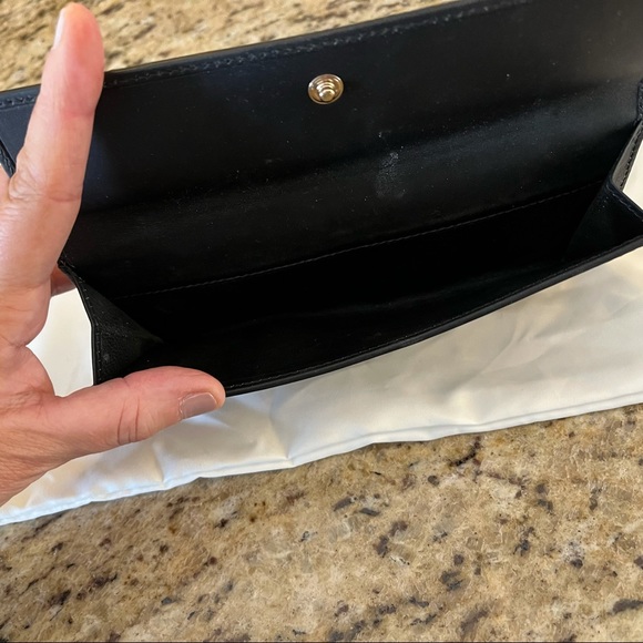 Authentic Gucci GG Supreme Continental Navy Coated Canvas Wallet - Picture 12 of 15